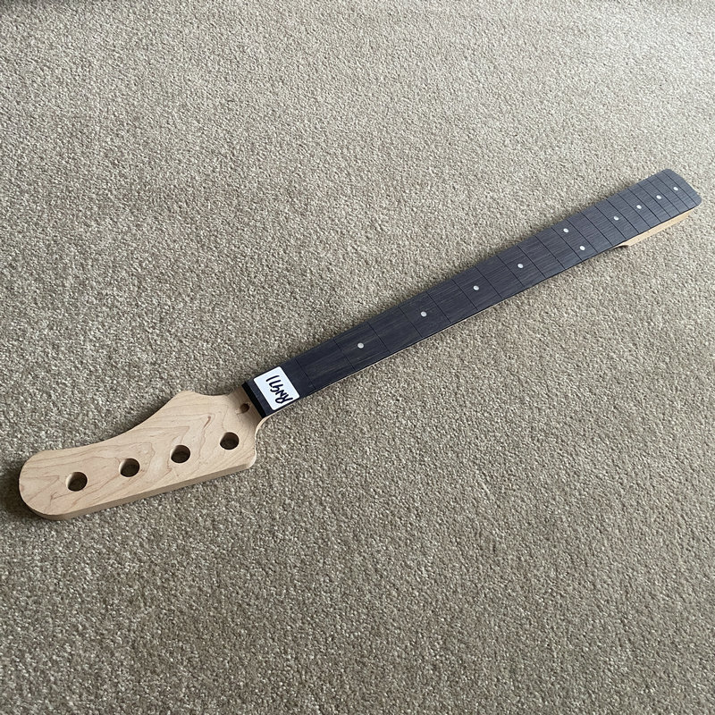 RN971 Custom Order Unfinished  - Bass Guitar Fretless 评论和价格